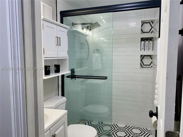 6104 NW 74th Ave 6104, Tamarac, FL 33321