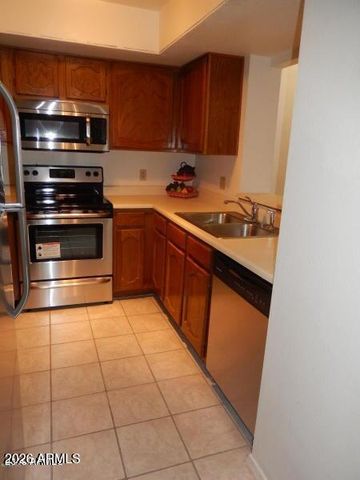 11011 N 92nd Street 2144, Scottsdale, AZ 85260