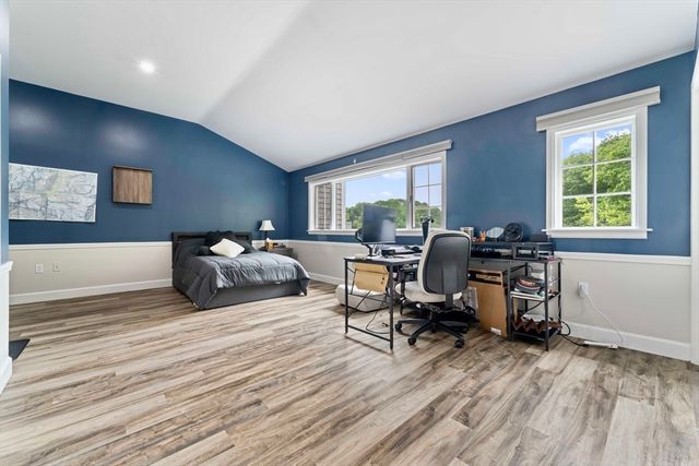 36 N Stone Mill Dr 1224, Dedham, MA 02026