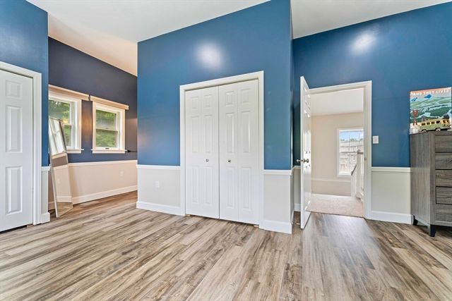 36 N Stone Mill Dr 1224, Dedham, MA 02026