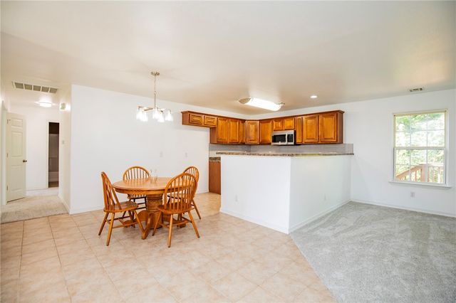 13 Hillswick Drive, Bella Vista, AR 72715