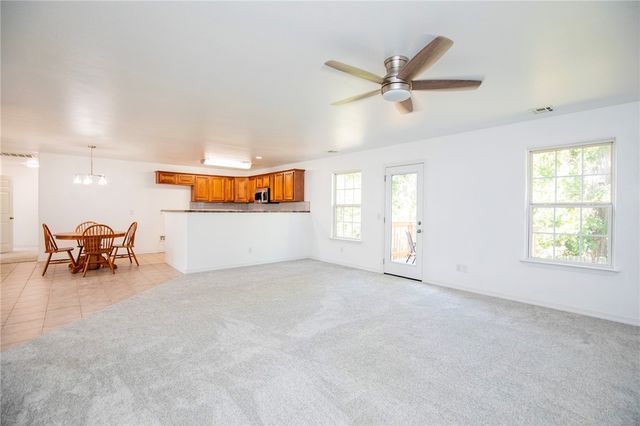 13 Hillswick Drive, Bella Vista, AR 72715