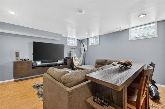 6117 Coronado Avenue, St Louis, MO 63116