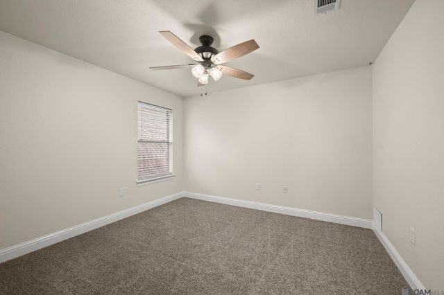 3307 Grassy Lake Dr, Baton Rouge, LA 70816