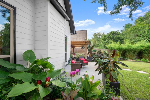 3307 Grassy Lake Dr, Baton Rouge, LA 70816