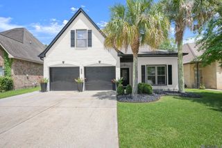 3307 Grassy Lake Dr, Baton Rouge, LA 70816