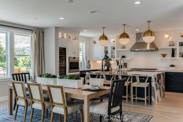 1458 Parsons Way, San Luis Obispo, CA 93401