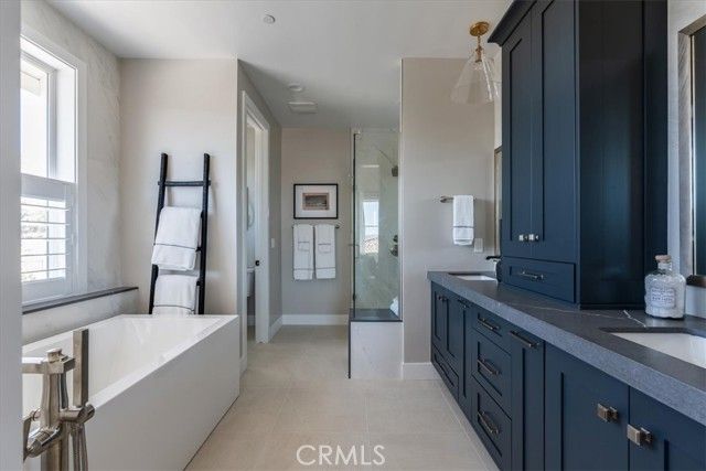 1458 Parsons Way, San Luis Obispo, CA 93401