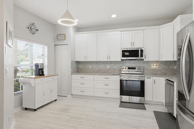 362 NW Granville Street, Port St. Lucie, Port St Lucie, FL 34986