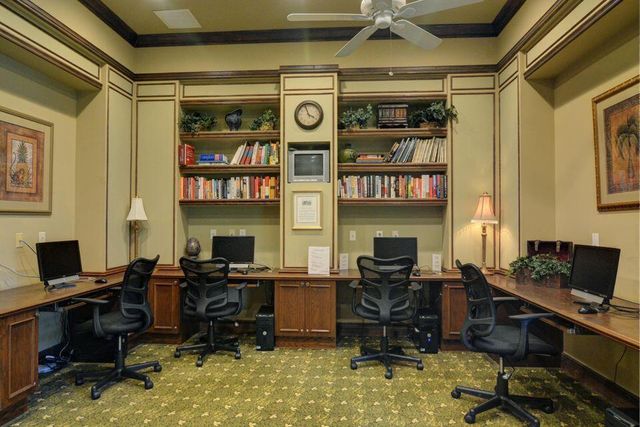 362 NW Granville Street, Port St. Lucie, Port St Lucie, FL 34986