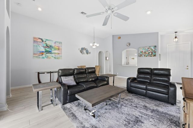 362 NW Granville Street, Port St. Lucie, Port St Lucie, FL 34986