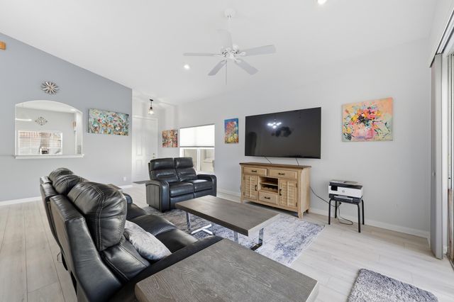 362 NW Granville Street, Port St. Lucie, Port St Lucie, FL 34986