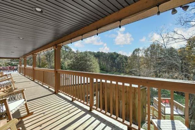 29002 Rockstull Road, Sugar Grove, OH 43155