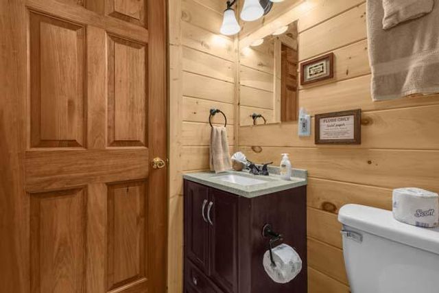 29002 Rockstull Road, Sugar Grove, OH 43155