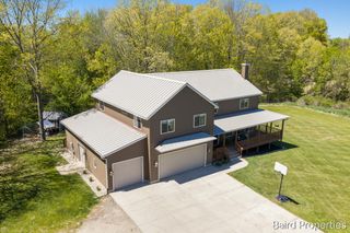 197 Leonard Street Nw, Tallmadge Twp, MI 49534