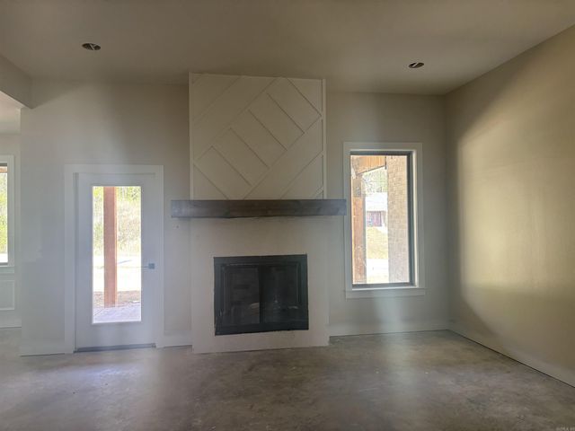 115 Red Wing Way, Haskell, AR 72015