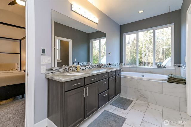 30904 37th Avenue E, Graham, WA 98338