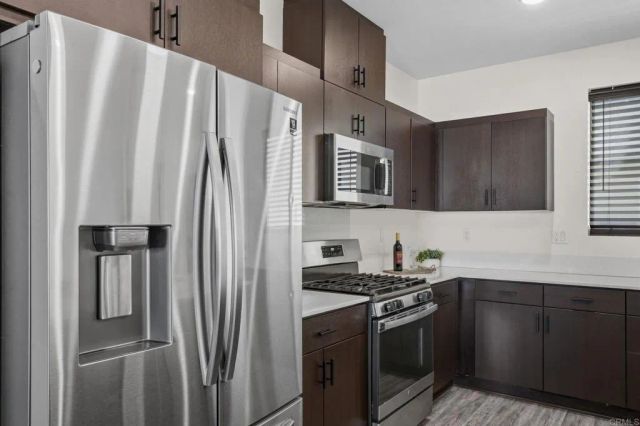 5211 Beachfront Cove St. 10, San Diego, CA 92154