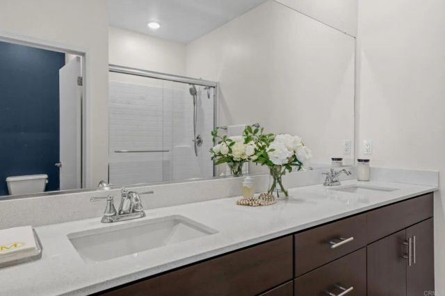 5211 Beachfront Cove St. 10, San Diego, CA 92154