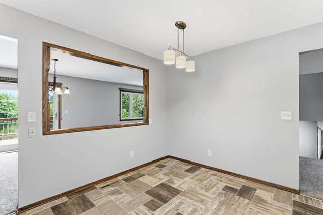 3588 Grenadier Place North Place, Oakdale, MN 55128