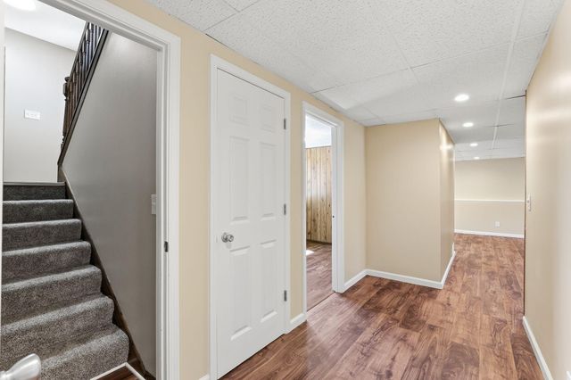 3588 Grenadier Place North Place, Oakdale, MN 55128