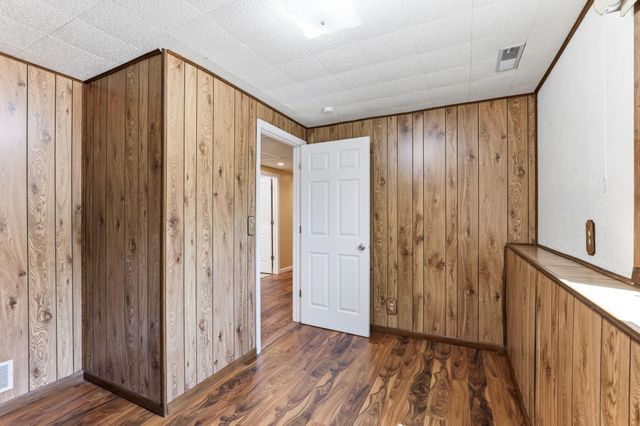 3588 Grenadier Place North Place, Oakdale, MN 55128