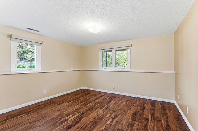 3588 Grenadier Place North Place, Oakdale, MN 55128