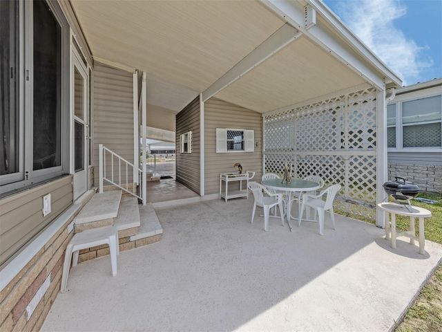 132 MARTINIQUE ROAD, North Port, FL 34287