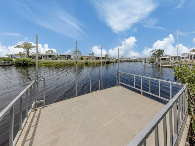 132 MARTINIQUE ROAD, North Port, FL 34287
