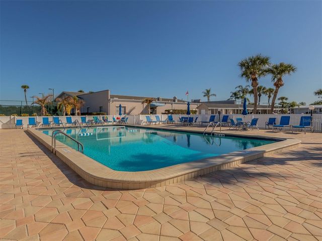 132 MARTINIQUE ROAD, North Port, FL 34287