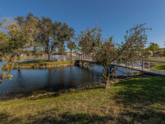 132 MARTINIQUE ROAD, North Port, FL 34287
