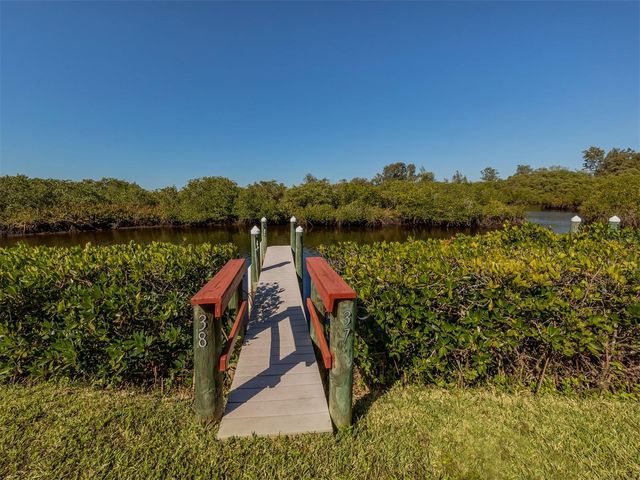 132 MARTINIQUE ROAD, North Port, FL 34287