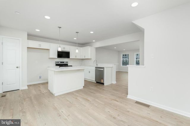 122 DOLOMITE DR, Port Matilda, PA 16870