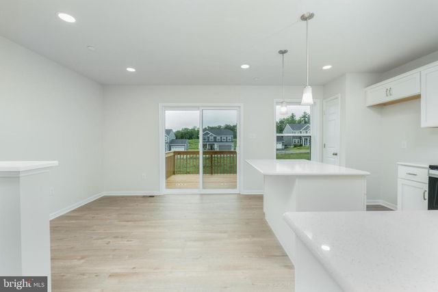 122 DOLOMITE DR, Port Matilda, PA 16870