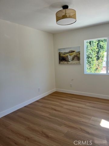 419 S Heliotrope 1, Monrovia, CA 91016