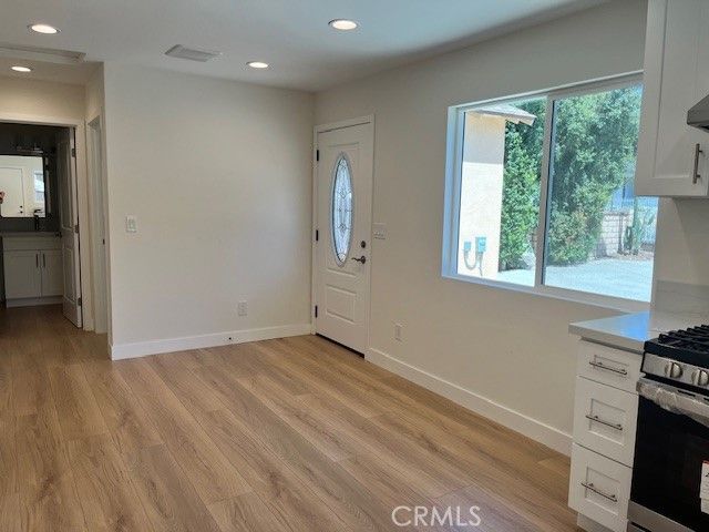 419 S Heliotrope 1, Monrovia, CA 91016