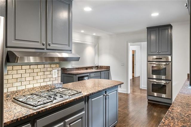 2468 Ridgeway Drive, Atlanta, GA 30360