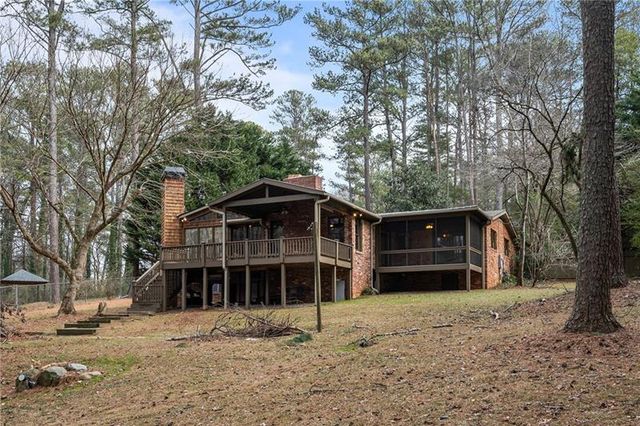 2468 Ridgeway Drive, Atlanta, GA 30360