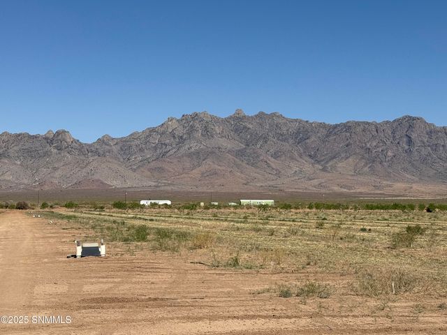 4789 SE Sunshine Road, Deming, NM 88030