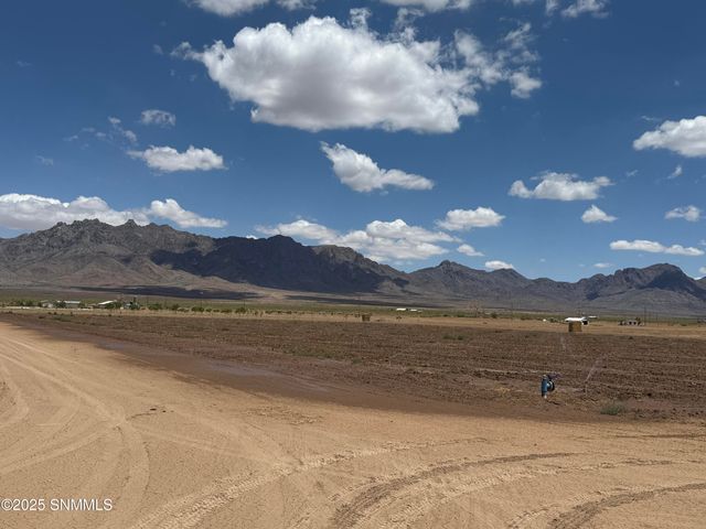 4789 SE Sunshine Road, Deming, NM 88030