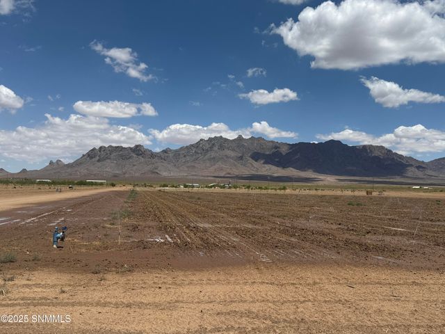 4789 SE Sunshine Road, Deming, NM 88030