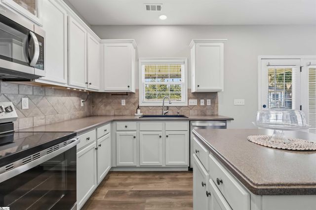 200 Rivanna Lane, Greenville, SC 29607