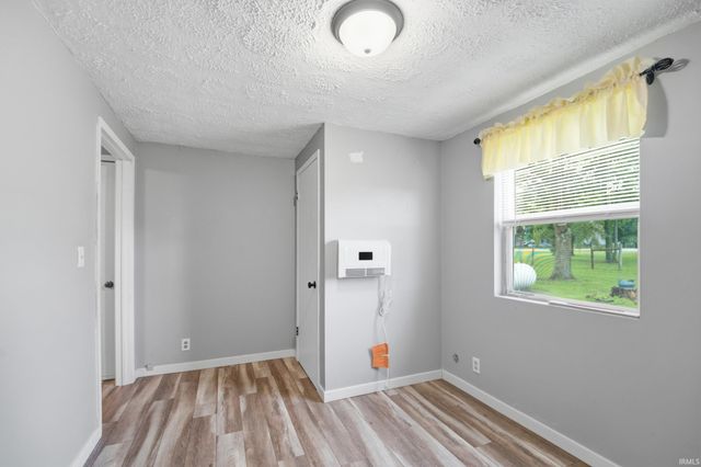 4236 S County Line Rd E Road, Mulberry, IN 46058