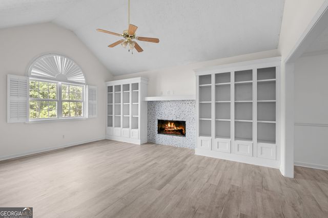 544 Academy Woods Drive, Jefferson, GA 30549