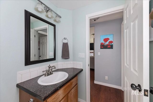 1803 Poplar St, Caldwell, ID 83605