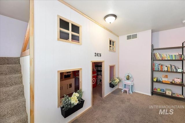 1803 Poplar St, Caldwell, ID 83605