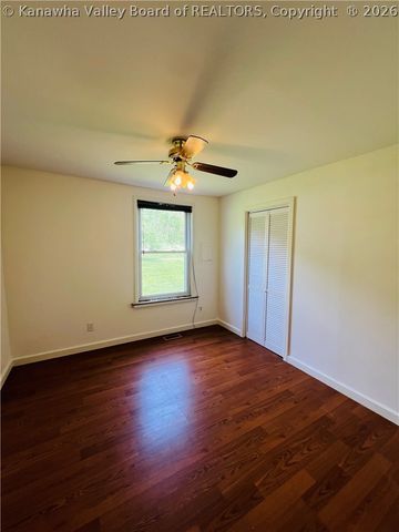 338 Davis Drive, Poca, WV 25159