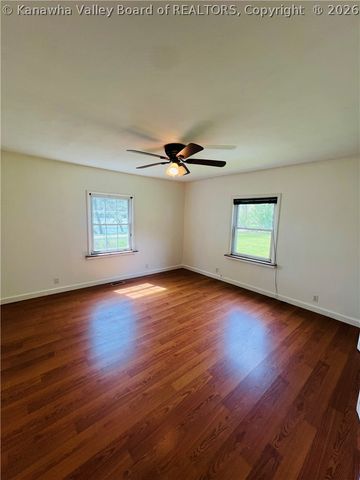 338 Davis Drive, Poca, WV 25159