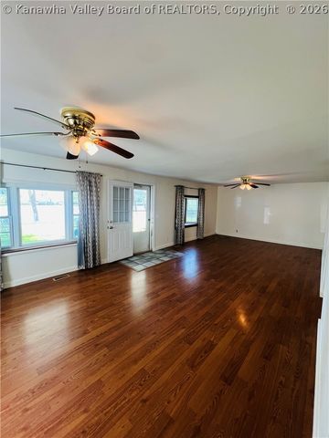 338 Davis Drive, Poca, WV 25159