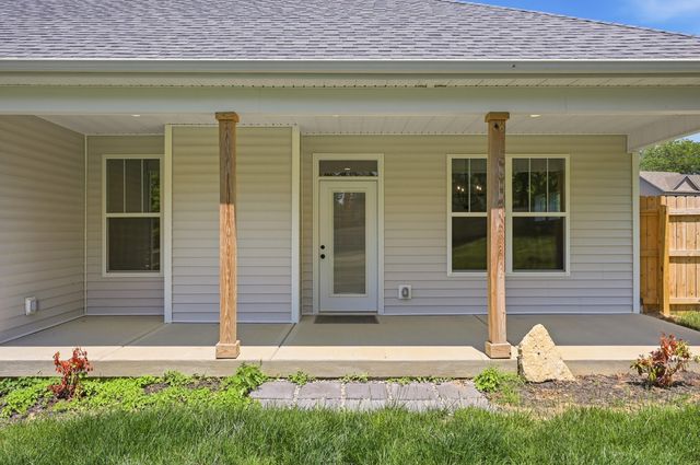 240 Harbor Village Drive, Georgetown, KY 40324